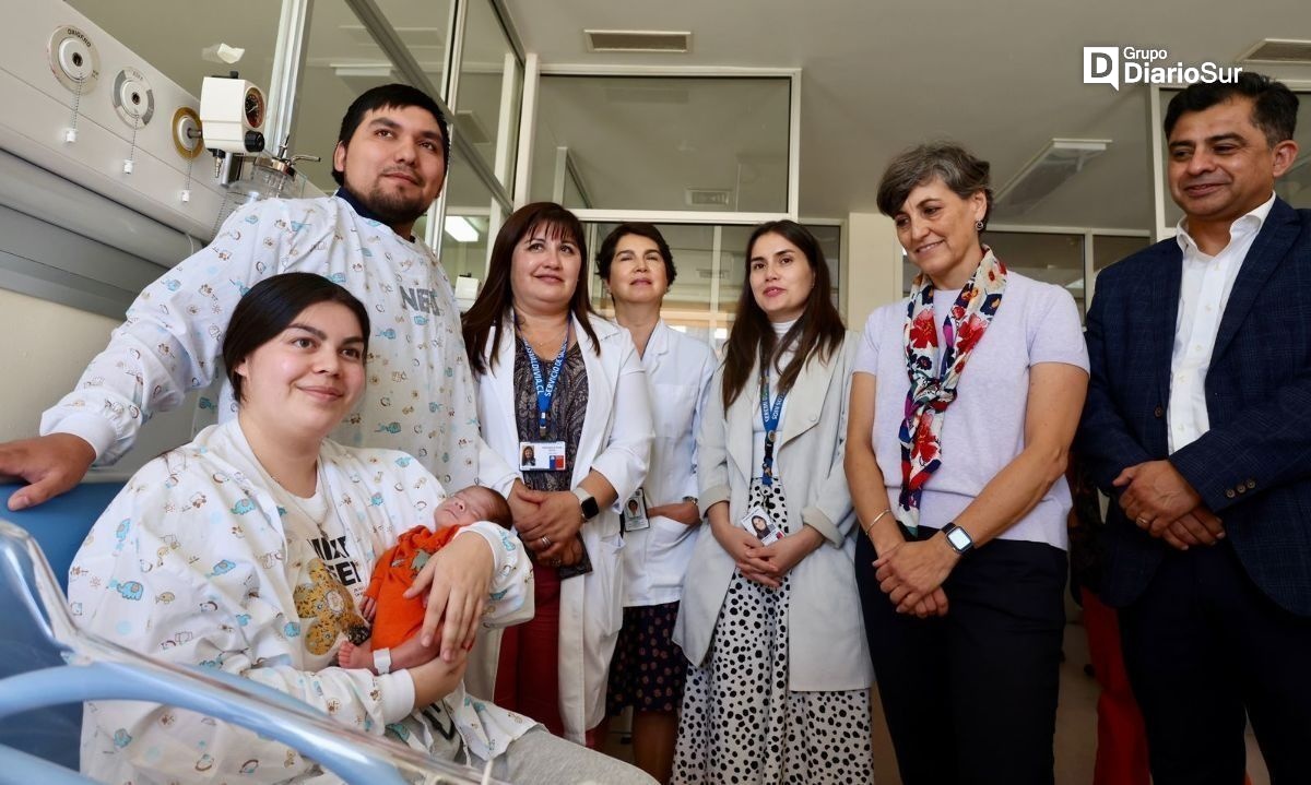 Ministra de Salud dio "el vamos" en Valdivia a vacunación contra virus Sincicial