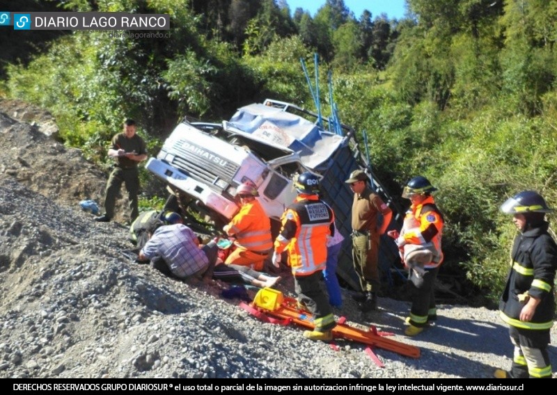 Corte de frenos provocó peligroso accidente en cuesta Miraflores en Calcurrupe
