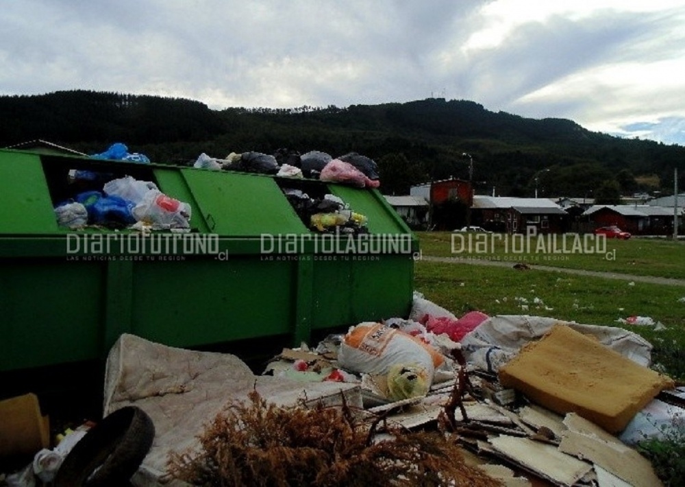 Servicio de recolección de basura se vio suspendido este lunes en Los Lagos