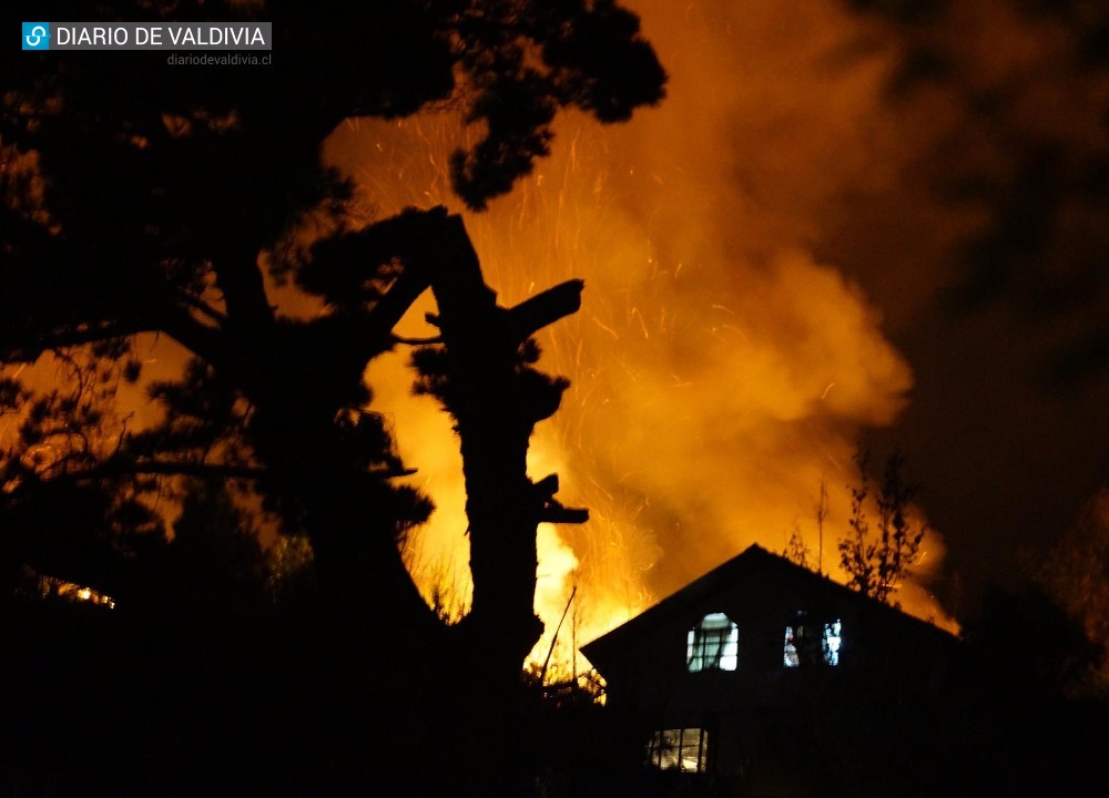 Alcalde de Corral emocionado: "Pensamos que repetiríamos el infierno de Valparaíso"