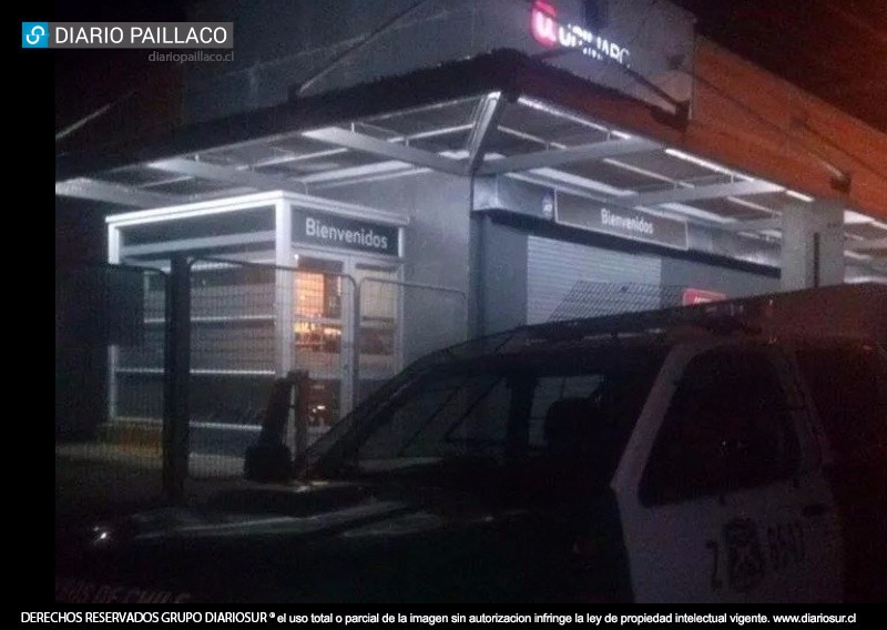 Alarma ahuyentó a delincuentes intentaron robar supermercado Unimarc de Paillaco
