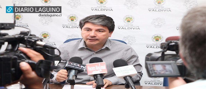Alcalde Sabat calificó como matonesca la actitud de la ANFP con Deportes Valdivia