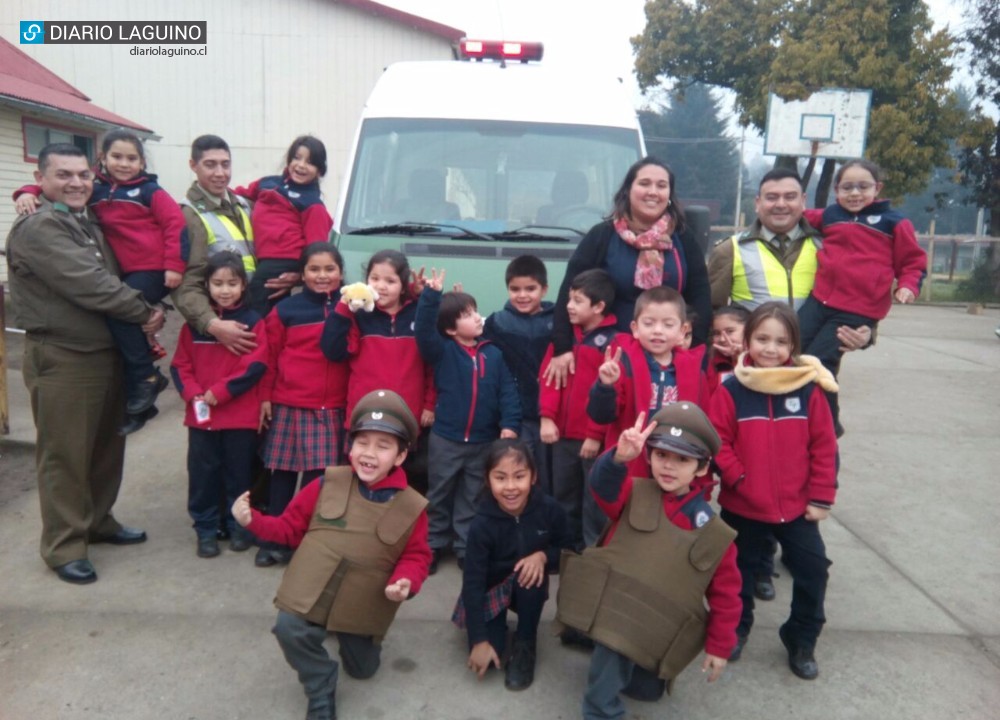 Carabineros de Los Lagos realizó actividad “Conozcamos el trabajo de Carabineros” en Escuela Francia