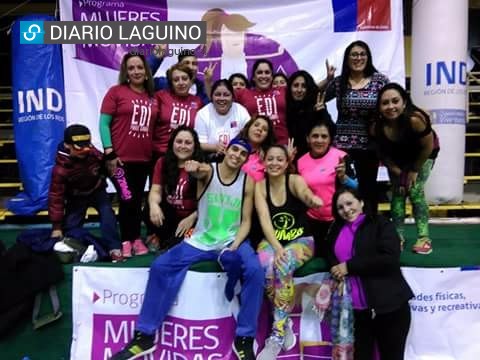 Fiesta Zumba reunió a 250 personas en torno a la actividad física en la ciudad de Río Bueno