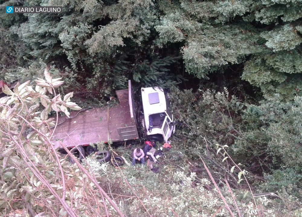 Tres lesionados deja accidente de tránsito en ruta que une Los Lagos y Paillaco