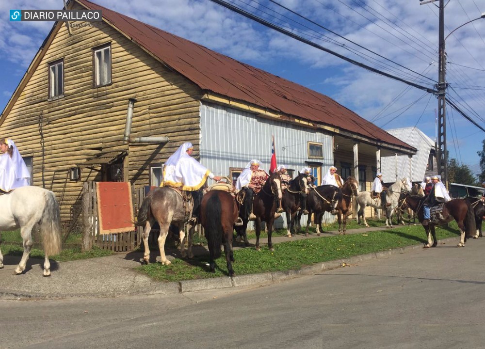 Fiesta de Cuasimodo causó impacto en calles de Paillaco y Valdivia