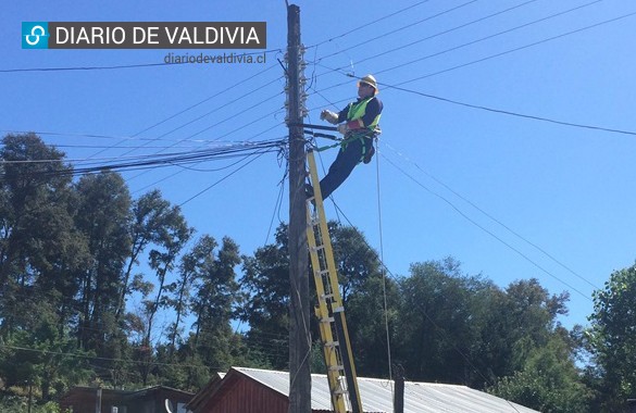 SEC Los Ríos formula cargos a SAESA por extensos cortes de luz