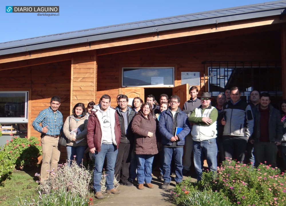 Productores y servicios públicos participaron del taller de Maqui organizado por CONAF en Futrono