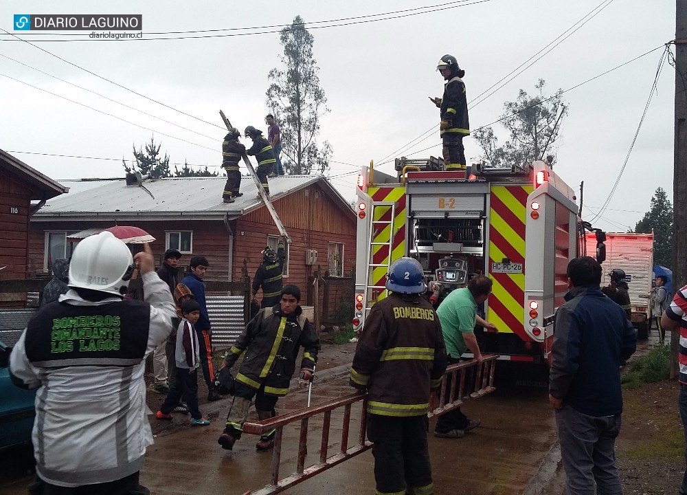 Inflamación de chimenea afectó a vivienda de Villa Esperanza