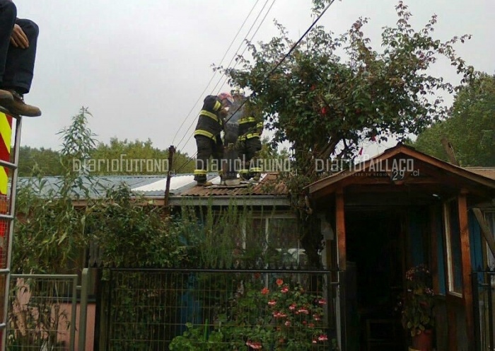 Inflamación de chimenea afectó a vivienda de población Alderete