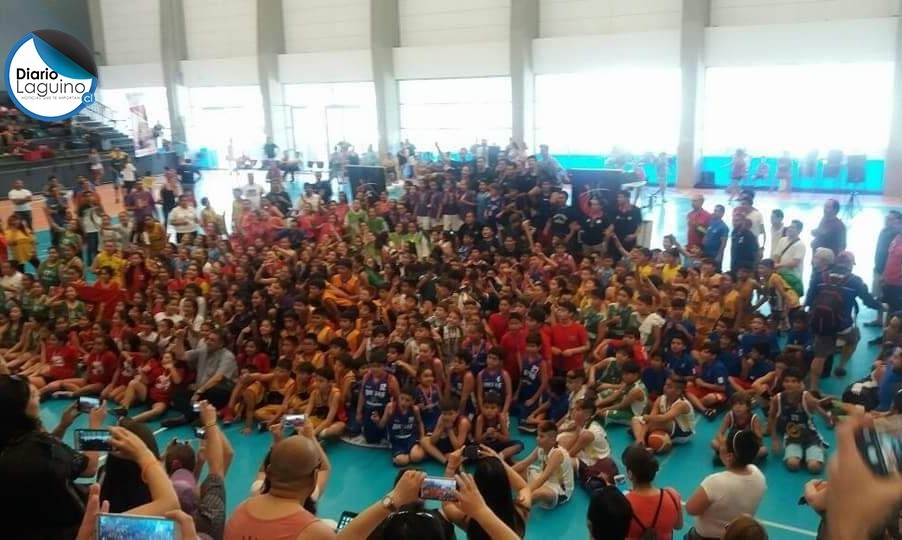 Equipo laguino de mini basquetbol femenino participó en Encuentro nacional