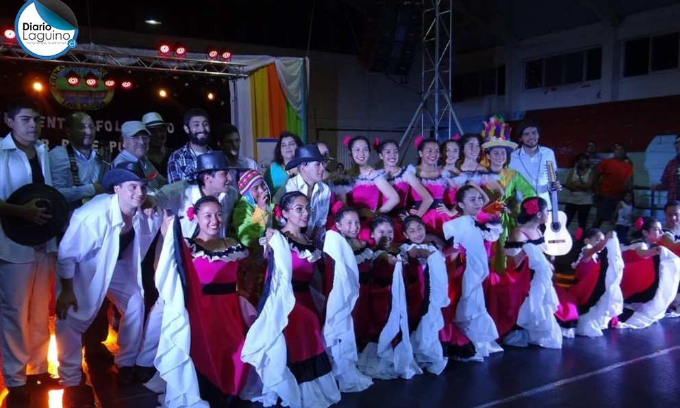 Agrupación Folclórica Trinar de Espuelas invita a disfrutar de su sexta gala