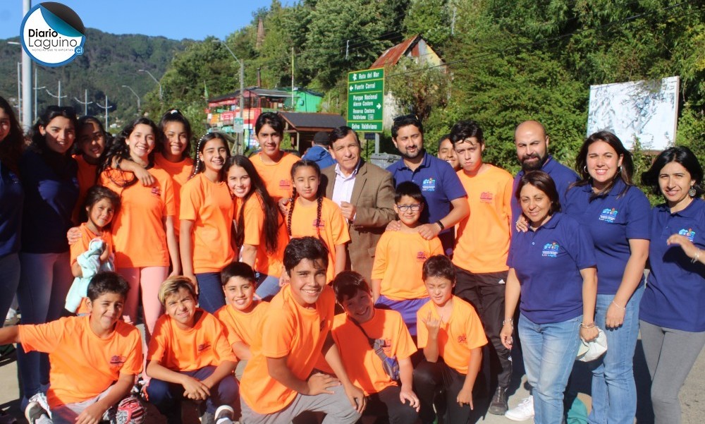 Alumnos de Escuela de Verano de Los Lagos conocen Chaihuín