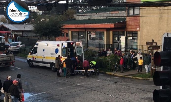 Joven de 17 años fue atropellada por un taxi en Los Lagos 