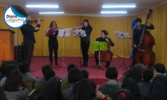 Músicos de la UACh Comenzaron ciclo de conciertos en escuelas de Los Lagos