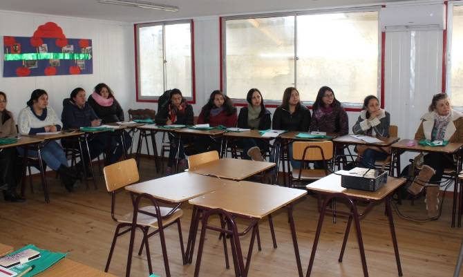  Docentes de Los Lagos se capacitan en lenguaje de señas