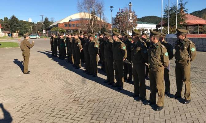 40 futuros Carabineros participaron de jornada preventiva en Los Lagos