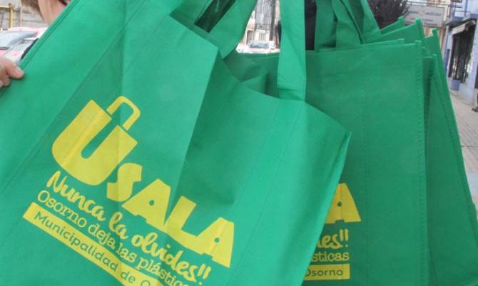 Asociación de Bolsas Reutilizables cuestiona implementación de ley que prohíbe las bolsas plásticas