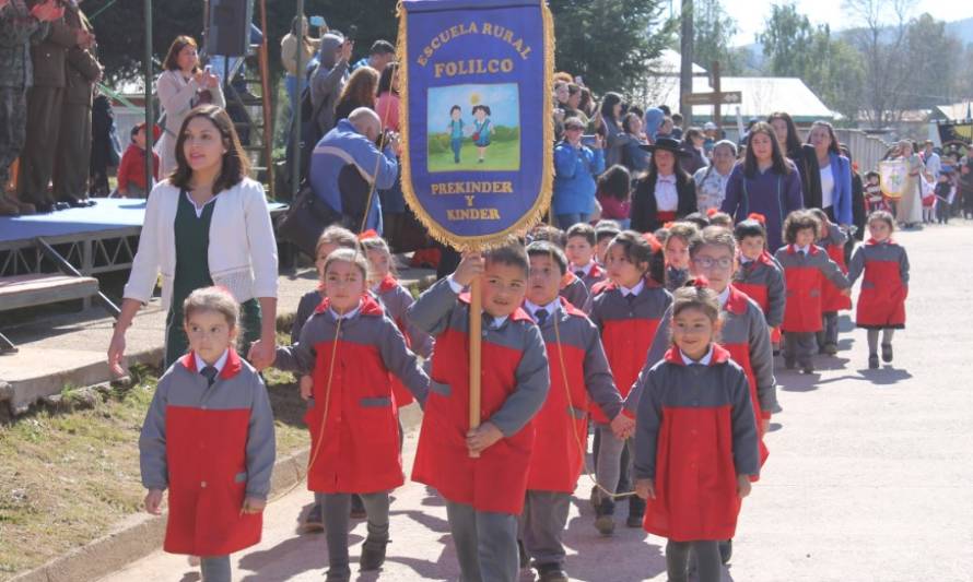 Folilco se lució en tradicional desfile de Fiestas Patrias