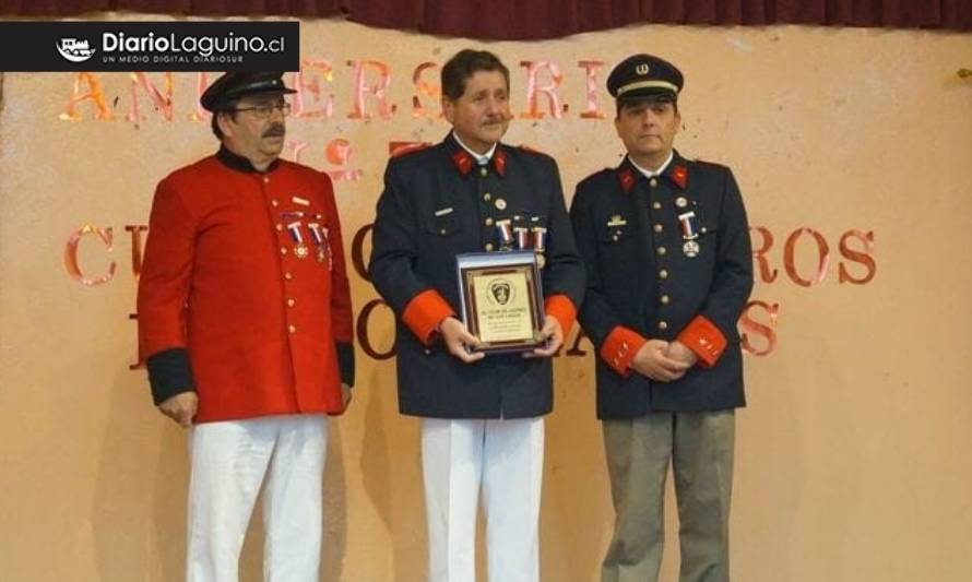 Cuerpo de Bomberos de Los Lagos reconoció apoyo de Club de Leones 