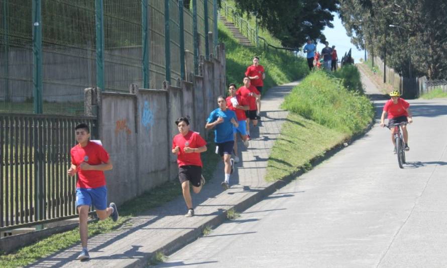 Liceo de Los Lagos dio vida a corrida por la vida sana 2018