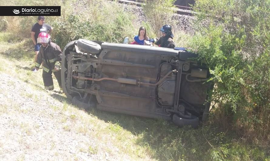 Conductora volcó tras perder control en ruta Los Lagos-Antilhue