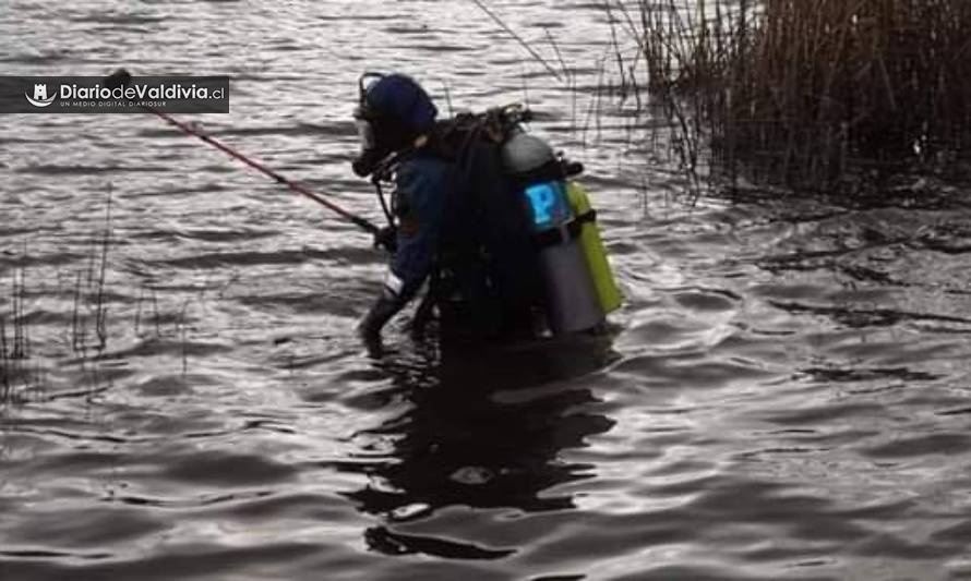 Confirman identidad de cuerpo encontrado bajo restaurante flotante en Valdivia