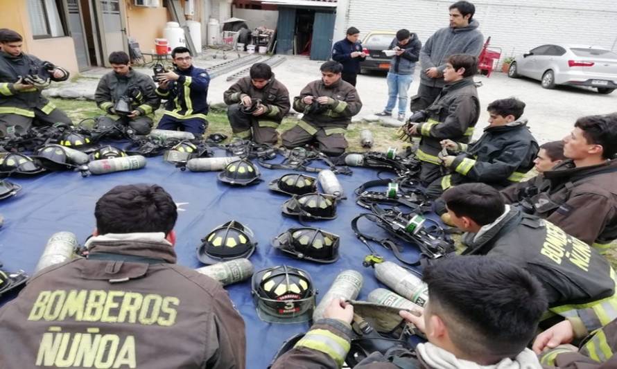 Berger respaldó proyecto que declara inembargables los equipos de protección personal de Bomberos