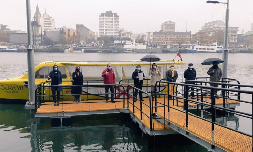 MOP entregó a municipio de Valdivia 3 muelles para potenciar transporte fluvial en el Calle Calle