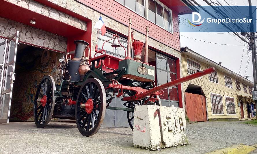 Compañía de Bomberos Esmeralda de Los Lagos cumple 105 años de vida