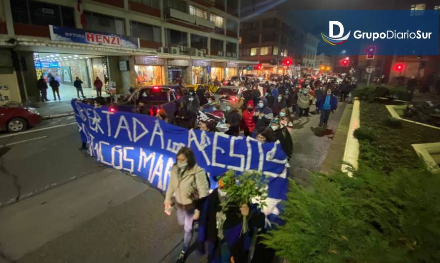 Marcha mapuche recorre el centro de Valdivia