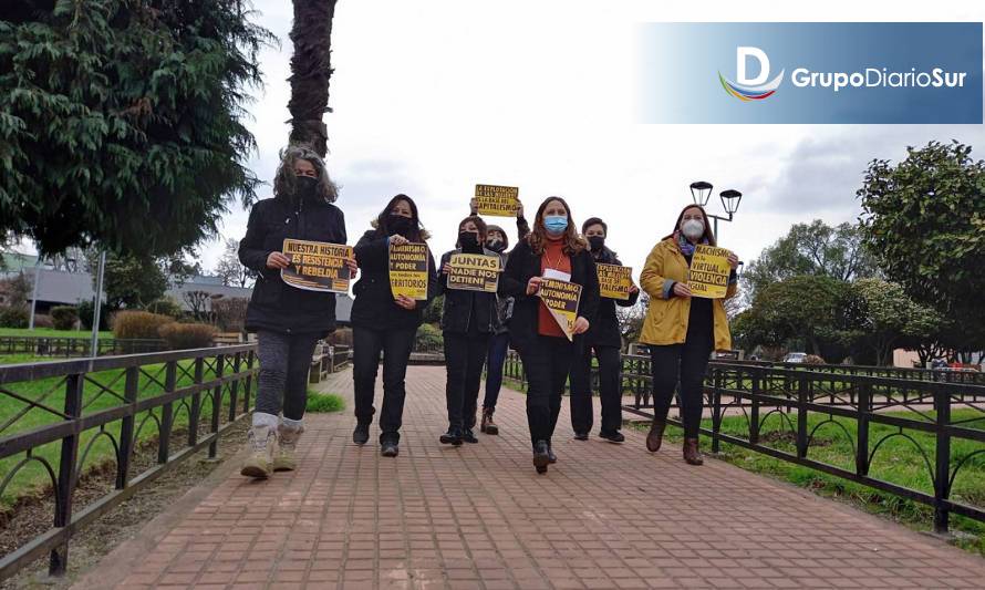 "Caminata del silencio" convocó a mujeres laguinas