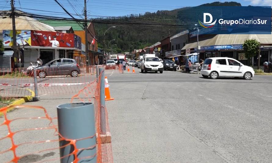 Comienzan obras de  mejoramiento vial y semaforización en el centro de Los Lagos