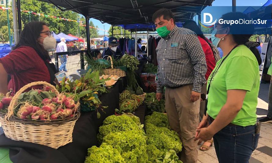 Realizan la primera Expo Jóvenes Emprendedores de Los Ríos