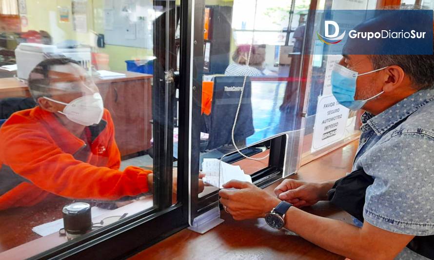 En Valdivia existen siete lugares para obtener el permiso de circulación. Crédito: Municipalidad Valdivia.