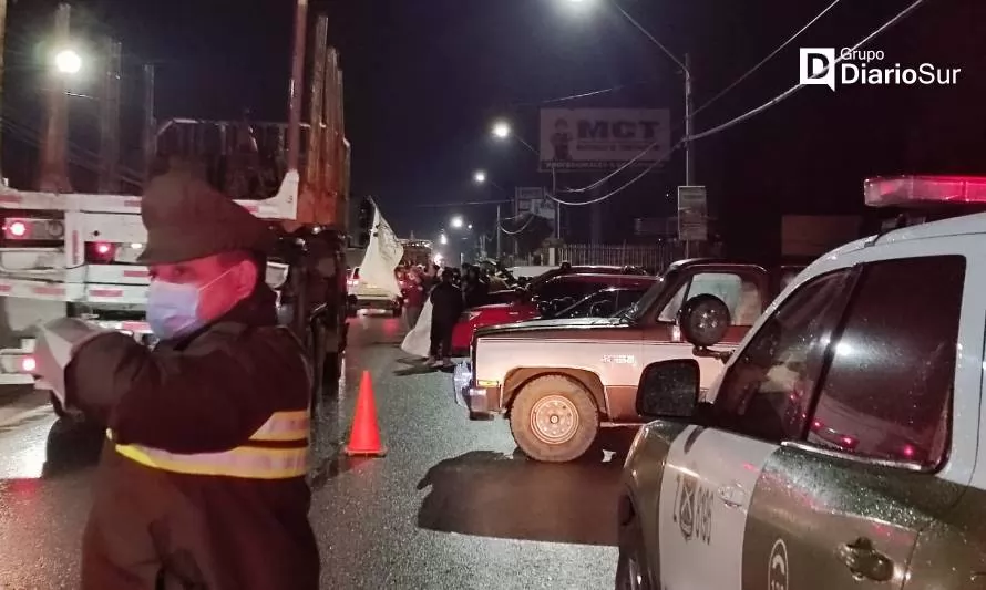 AHORA: Manifestación por alza de combustibles en salida sur de Valdivia