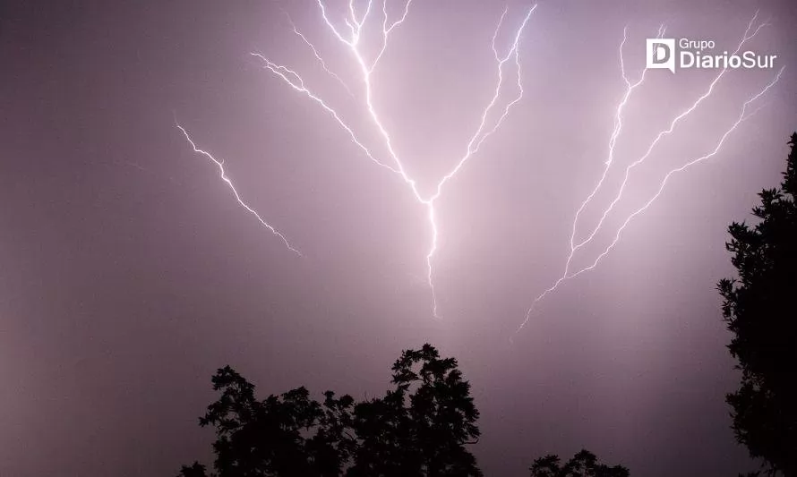 Alerta temprana preventiva por tormentas eléctricas en Los Ríos