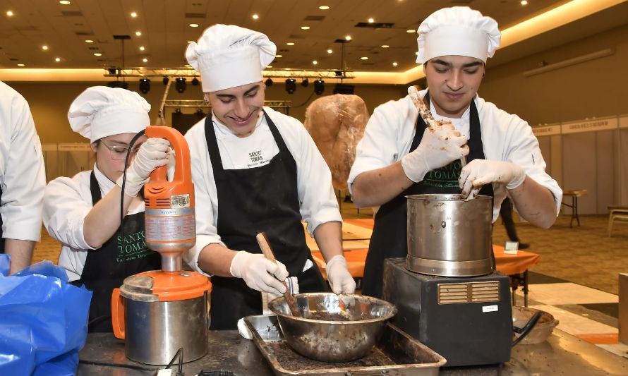 Fin de semana dulce: Osorno protagonizará el Festival de la Vaca de Chocolate Más Grande del Mundo