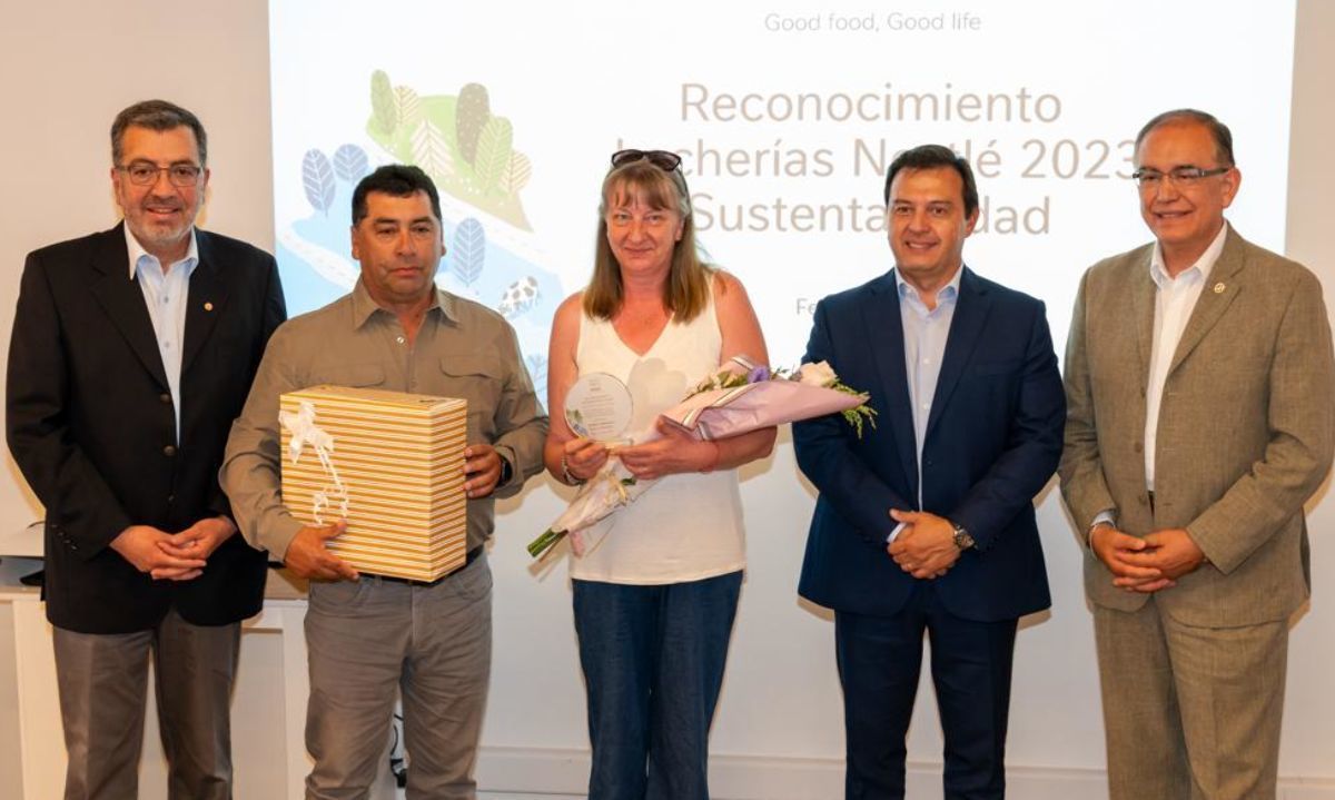 Nestlé Chile entrega reconocimientos y fondos a productores lecheros que avanzan en agricultura regenerativa