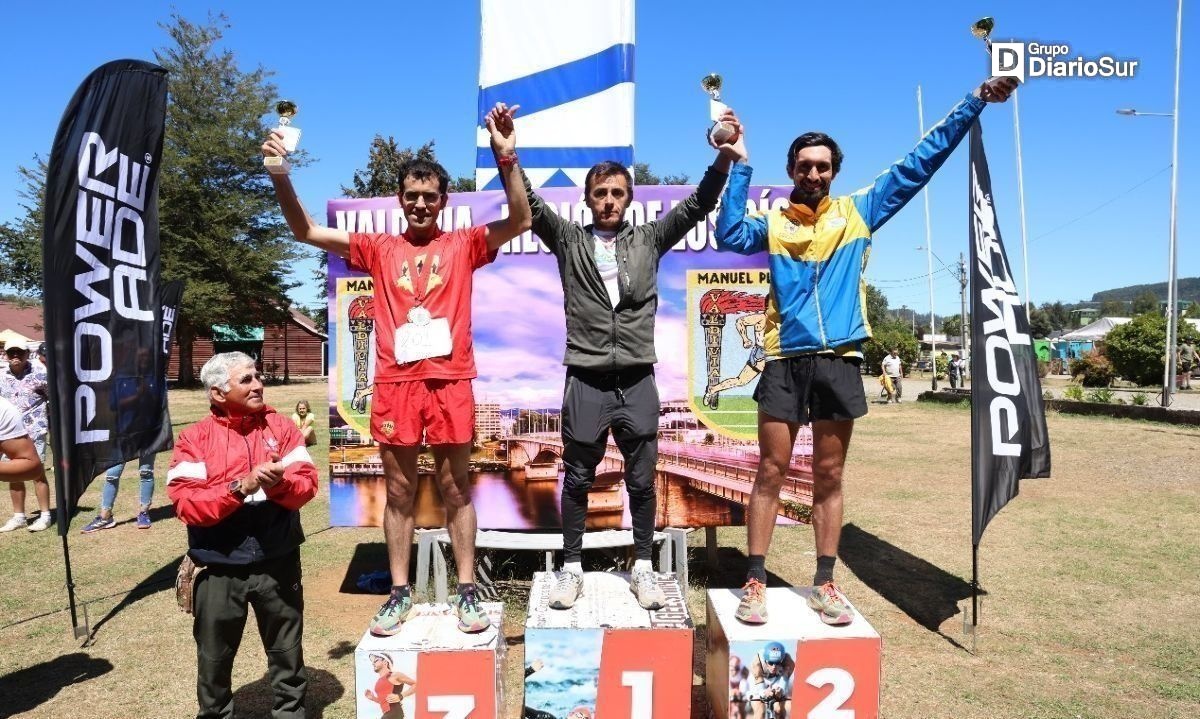 Sanjosino Uribe y española Vilas ganaron Media Maratón Semana Valdiviana