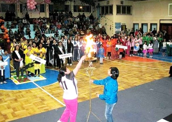 Se dio el puntapié inicial a las XIV Olimpiadas de la Mujer en Los Lagos