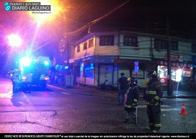 Alarma de bomberos por fuerte olor a gas en calle Balmaceda 