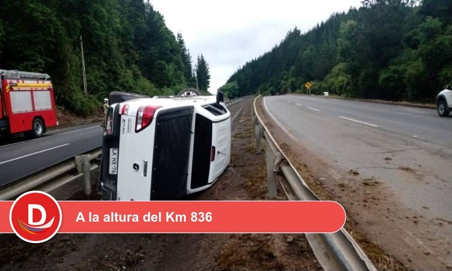 Los Lagos: Accidente vehicular en ruta 5 Sur deja 2 lesionados