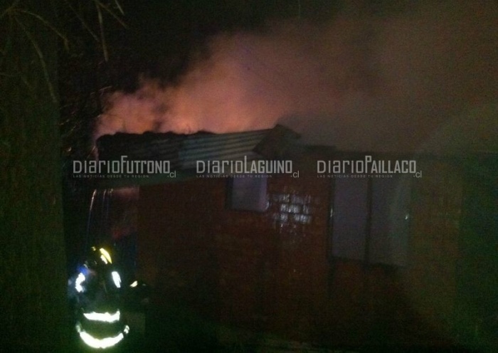 Incendio destruyó vivienda en el sector Las Lajas de Los Lagos