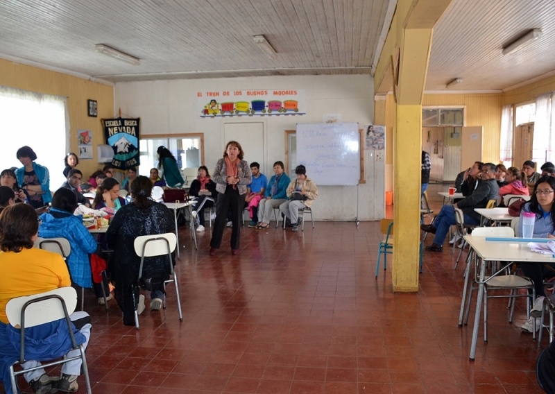 Seremi de Educación se reunió  con docentes de Los Lagos