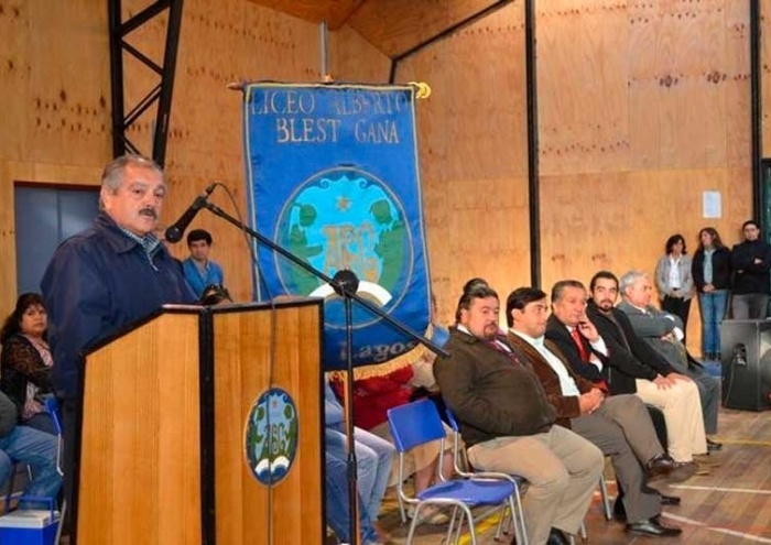 Alcalde Simón Mansilla dio inicio al periodo escolar 2014