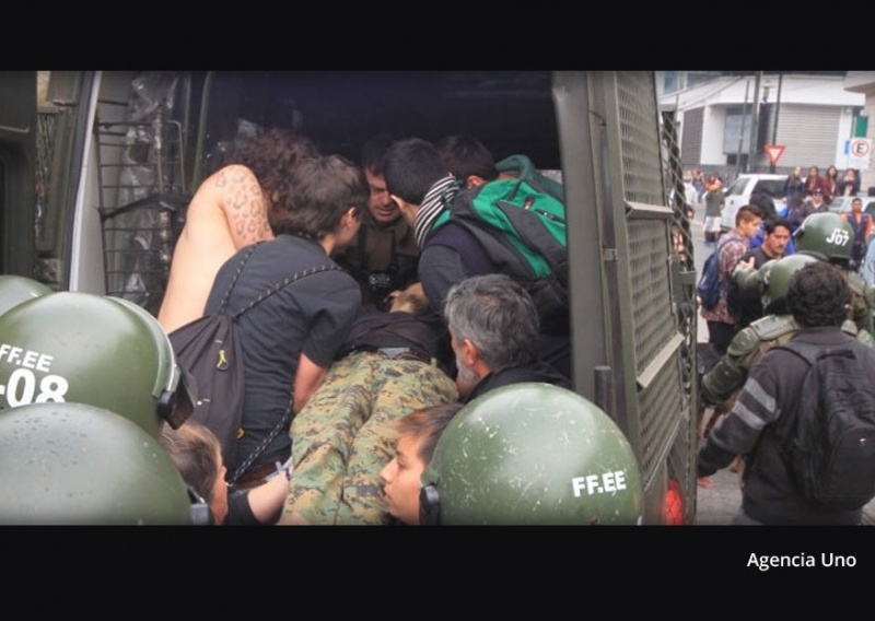 Jóvenes fallecen tras ser baleados al término de la marcha estudiantil en Valparaíso