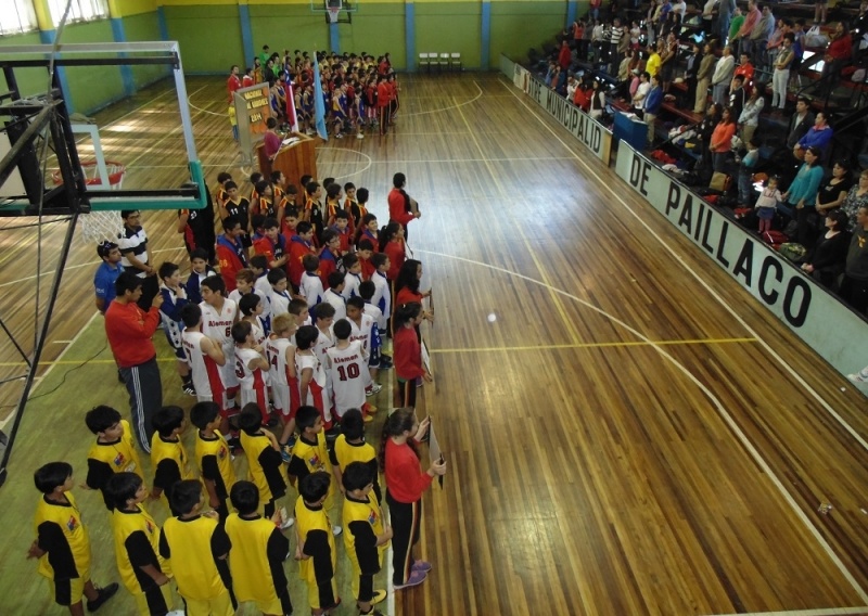 Más de 130 niños participan en encuentro nacional de mini básquetbol en Paillaco