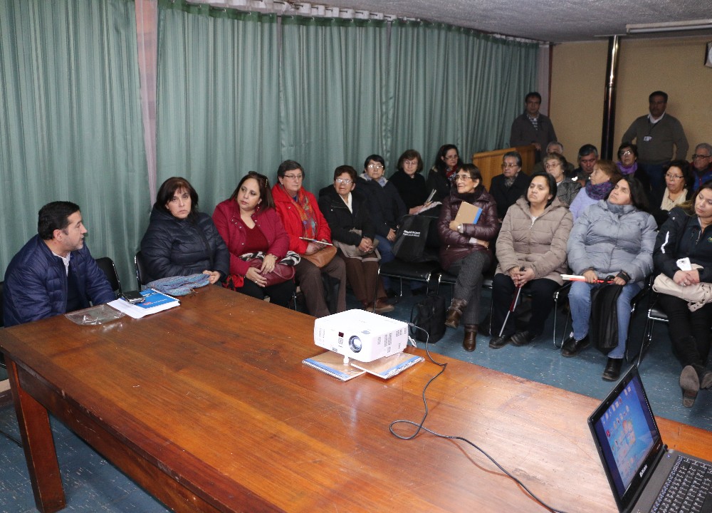 Hospital de Lanco realiza diálogos ciudadanos