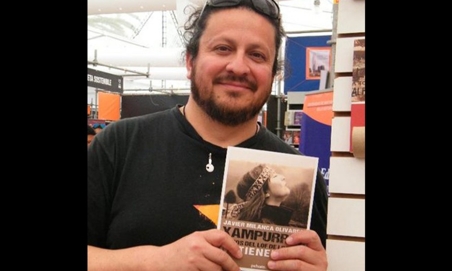 Escritor laguino Javier Milanca presentará sus obras en Santiago